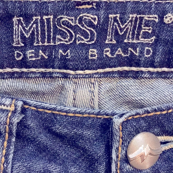 Miss Me Jeans, Irene Straight, Size 27 - Picture 5 of 7